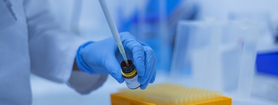 Почему от COVID-19 умирают даже вакцинированные – новое исследование