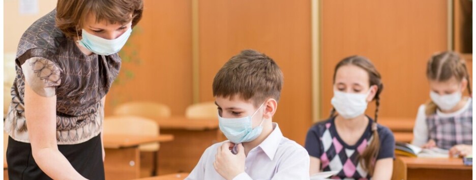 Коронавірус у школі: Комаровський розповів, як убезпечити дітей