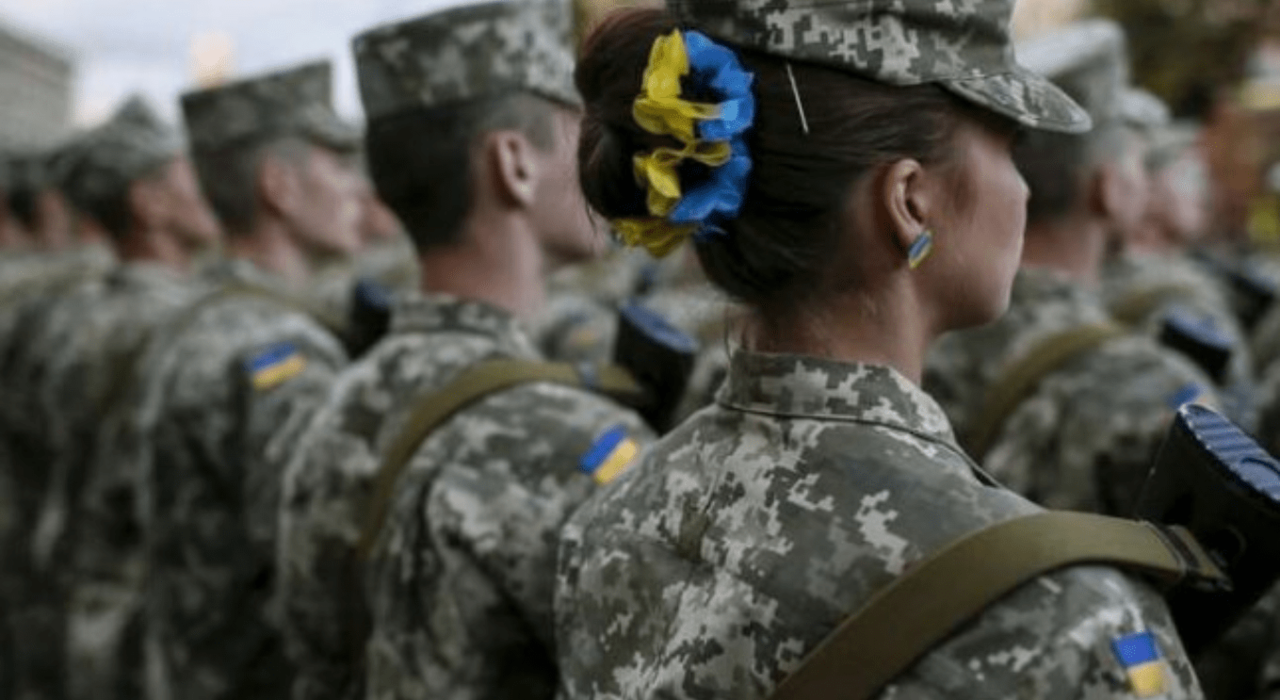 День захисників і захисниць України: красиві картинки і листівки на 14 жовтня фото