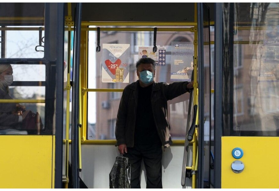 Как будет работать транспорт в Киеве в красной зоне - в КГГА сделали противоречивые заявления - фото 1