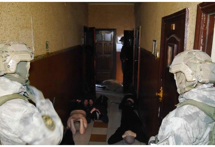 Злодії у законі - у Сумській області СБУ затримала членів банди з Росії - фото - фото 1
