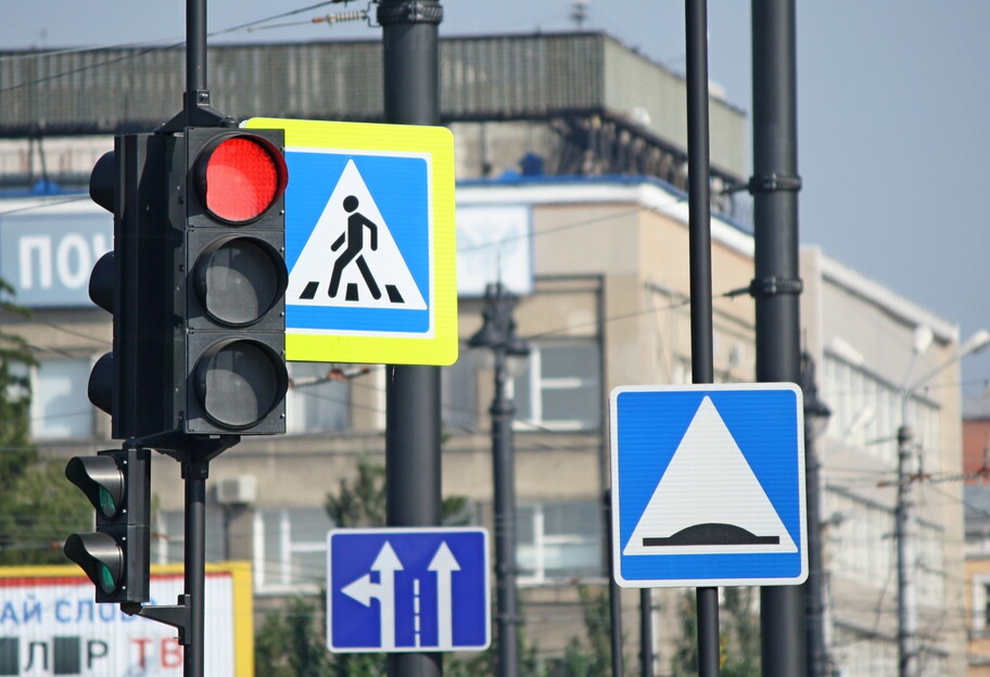 Нові дорожні знаки в Україні з 1 листопада – фото, що змінилося у ПДР - фото 1