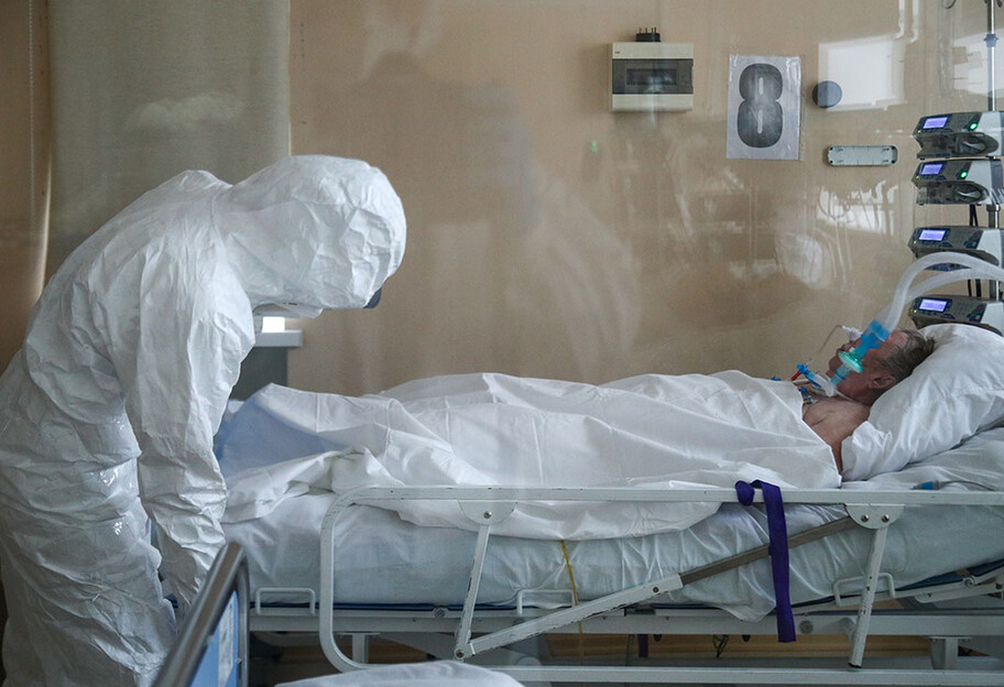 Коронавирус в Украине - количество умерших растет  - фото 1