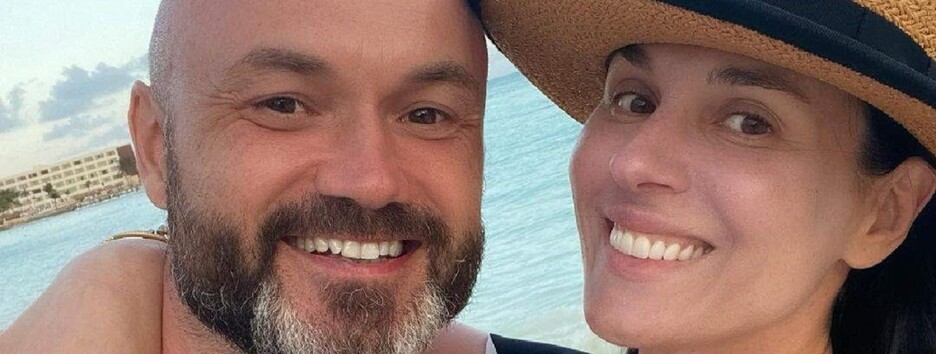 Райская романтика: Маша Ефросинина станцевала с мужем под дождем (видео) 