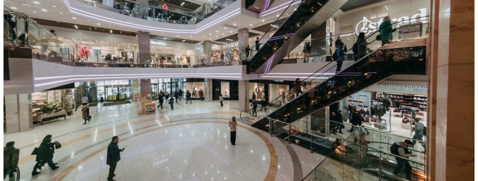 ТРЦ Києва ігнорують карантинні норми: журналісти провели експеримент