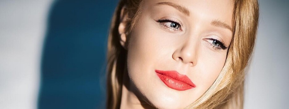 Тіна Кароль згадала, як виглядала 16 років тому: смішне фото