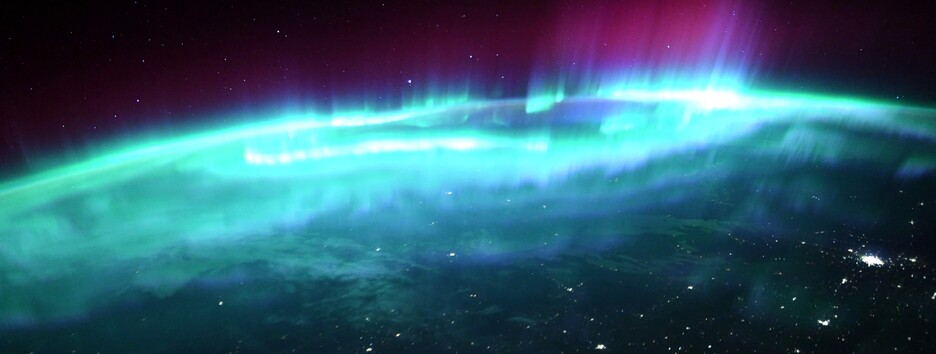 Найпотужніше за весь час: космонавт зняв яскраве полярне сяйво (фото)