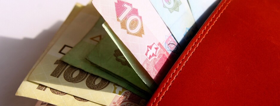 Українці мають право на грошову допомогу при виході на пенсію: кого стосується