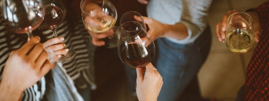 Текила или абсент: какие алкогольные напитки любят знаки Зодиака 