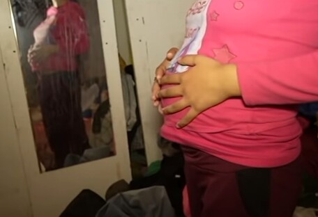 Боялись расправы: стало известно, кто отец 11-летней беременной из Закарпатья
