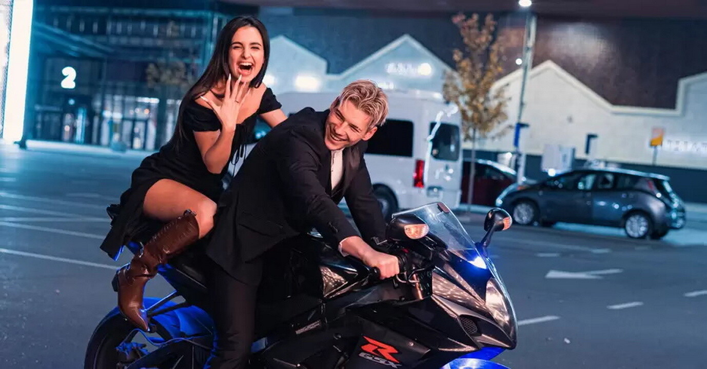 Всупереч волі сім'ї: Анна Трінчер та Олександр Волошин одружуються (фото)