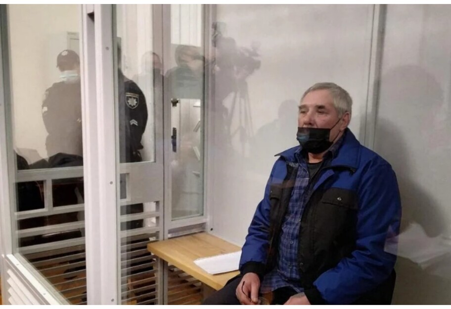Розстріл у Новоселиці - Захаренко, який вбив сімох людей, виступив у суді - фото 1
