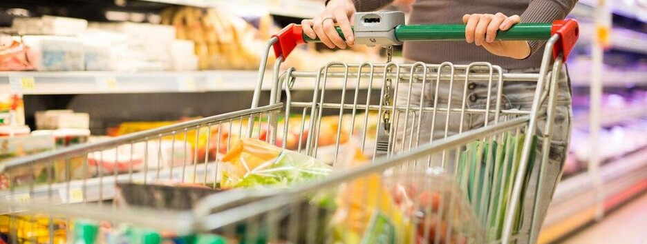 Продукти перед Новим роком подорожчають: що і на скільки злетить у ціні