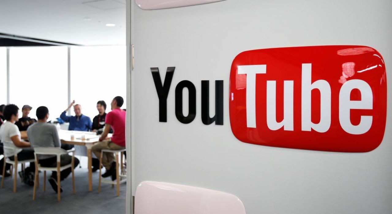 Пользователи YouTube смотрят видео по 1 млрд часов в день