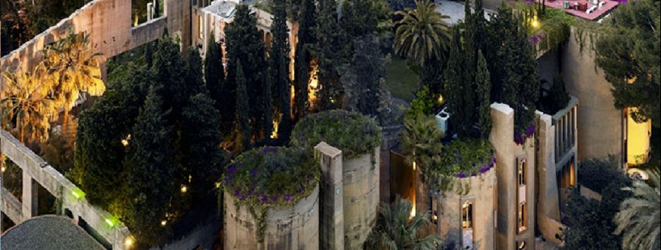 Испанский архитектор переделал цементный завод XIX века в жилой замок