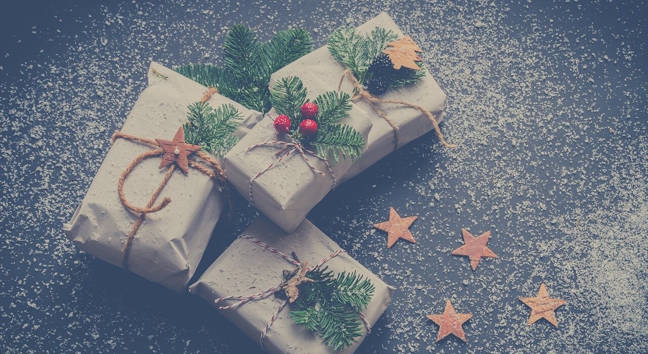 Гороскоп сюрпризов: какой новогодний подарок подойдет по знаку Зодиака