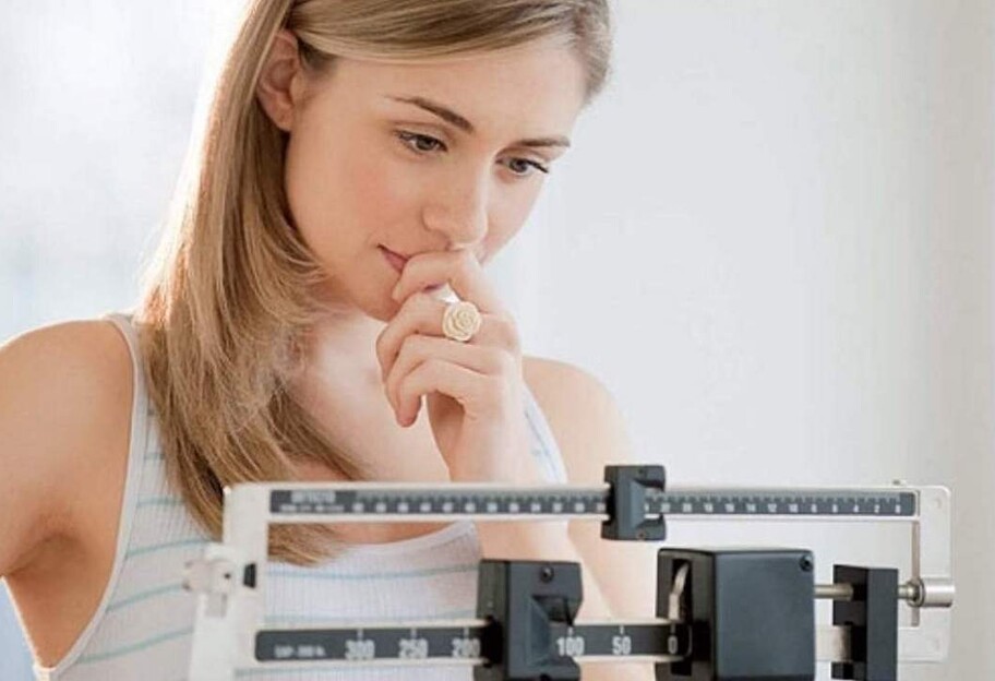 Похудение и взвешивание – диетолог ответила, как часто вставать на весы - фото 1