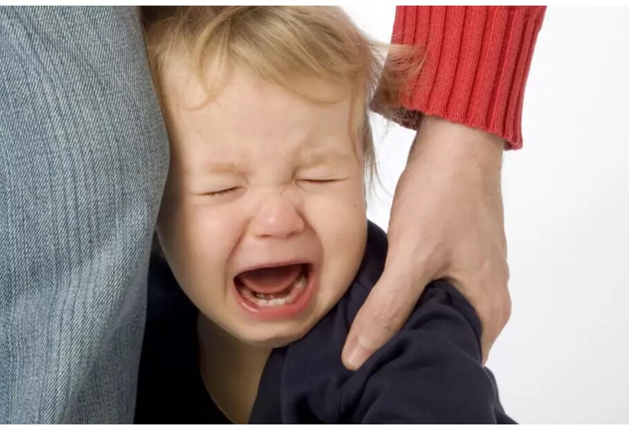 Чому дитина плаче - Комаровський назвав три причини - фото 1