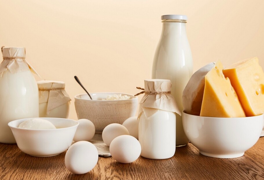 Коровье или растительное молоко – Комаровский раскритиковал моду на заменители молока - фото 1