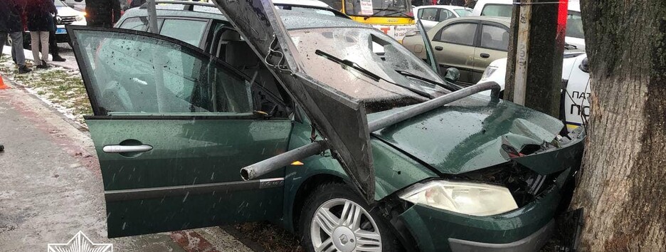 Появилось новое видео, как в Луцке авто с подростками въехало в толпу