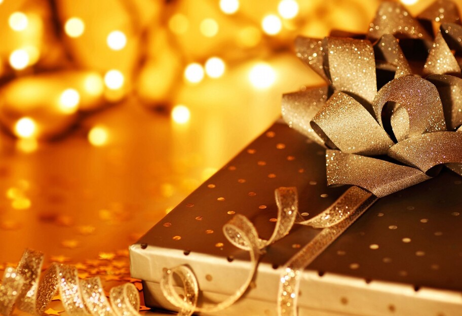 Подарунки на Новий рік - поради, як вибрати ювелірні вироби - фото 1