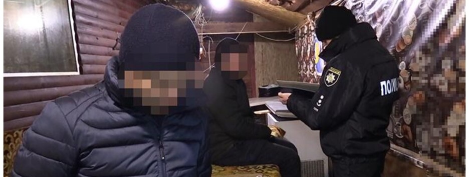 Держали связанным в гараже: в Киеве женщина организовала похищение бывшего мужа
