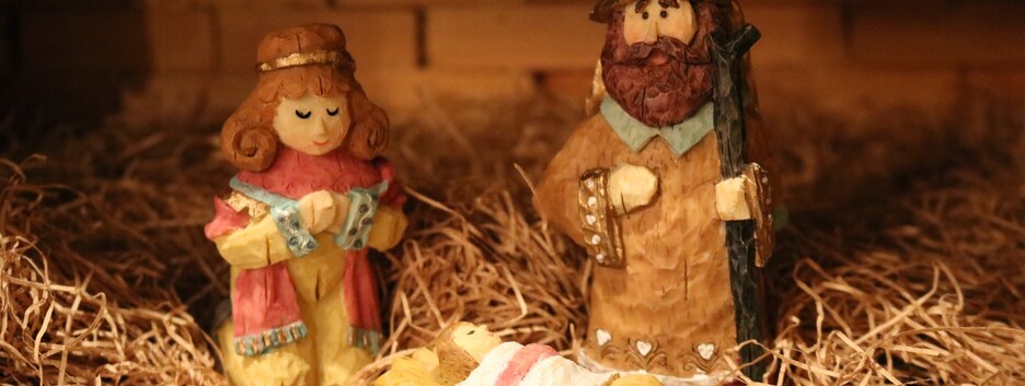 Сочельник у западных христиан: красивые колядки на русском и украинском языке