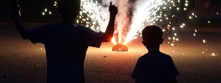 Депутаты хотят ввести штрафы за продажу пиротехники несовершеннолетним