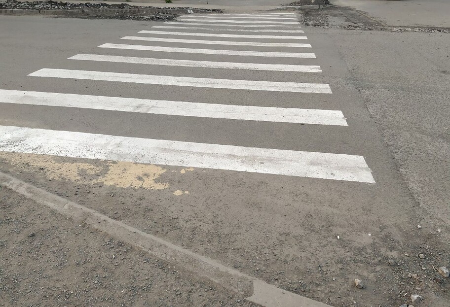 ДТП в Киеве - пьяный водитель сбил ребенка на переходе и скрылся - видео - фото 1