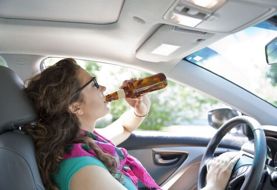 Скільки часу алкоголь виводиться із організму - поради водіям - фото 1