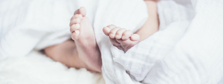 Народила та викинула з вікна: у Харкові іноземці загрожує п'ять років позбавлення волі