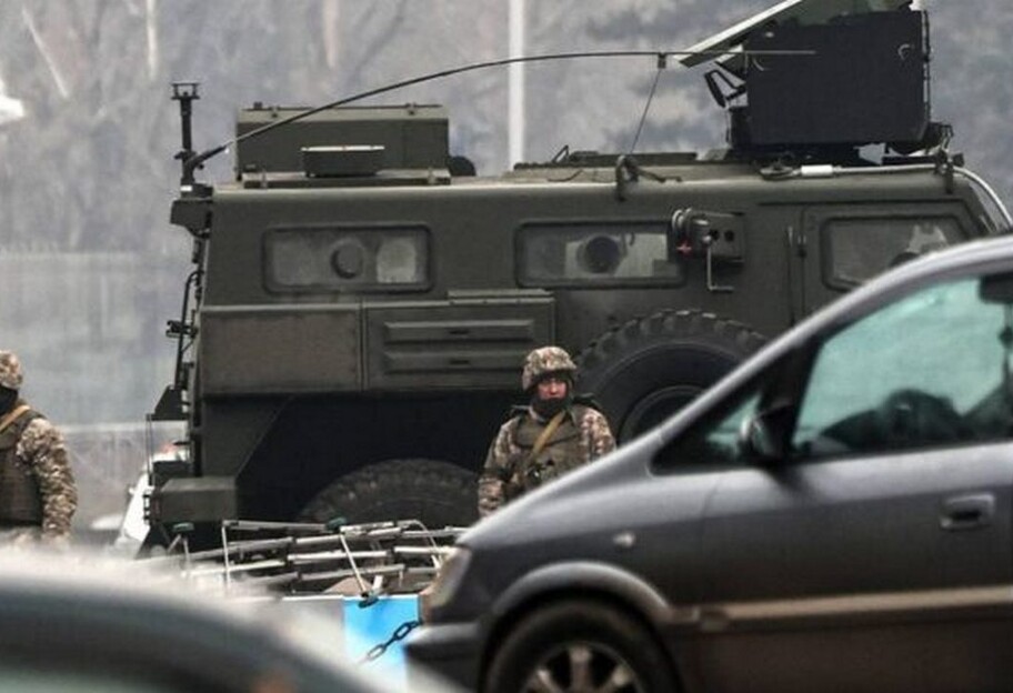 Российские войска в Казахстане - чем занимаются миротворцы, новые видео - фото 1