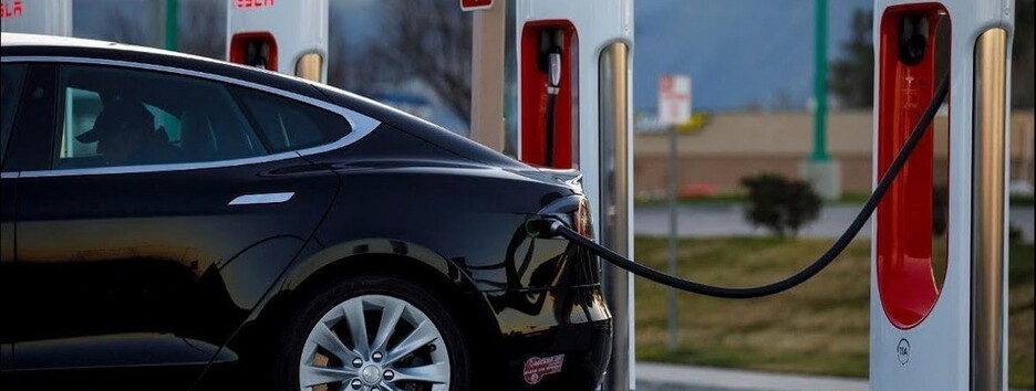 Українці купили рекордну кількість електрокарів: ТОП-10 моделей за рік