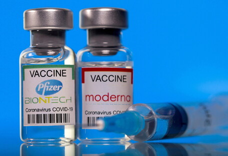 Pfizer або Moderna: вчені знову перевірили ефективність вакцин 