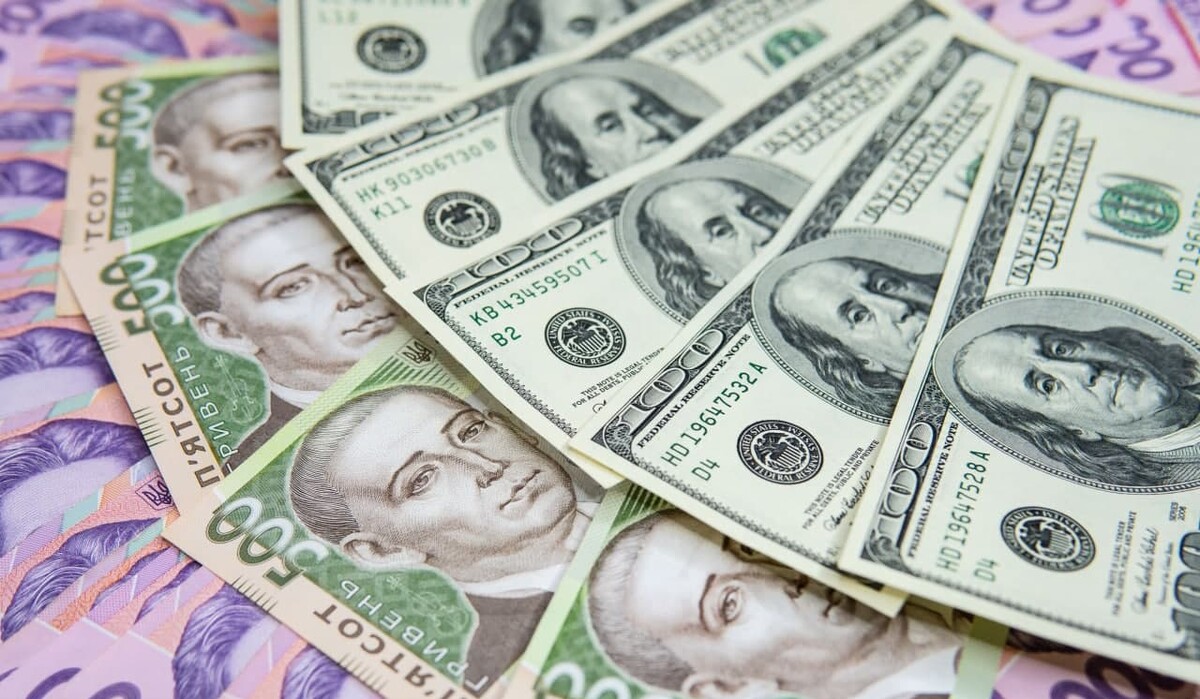 Доллар будет дорожать, но не спешите покупать – интервью с экономистом Александром Охрименко