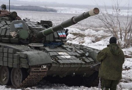 Россия свозит в ОРДЛО танки и наемников, - ГУР 
