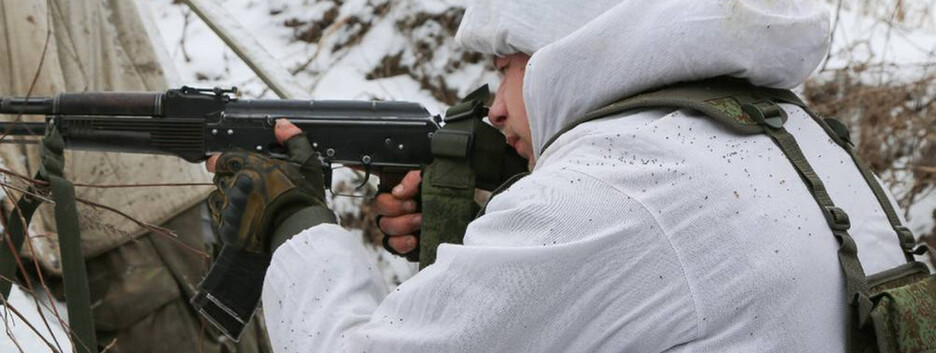 В Совете Федерации призвали открыто поставлять оружие боевикам "ЛДНР"