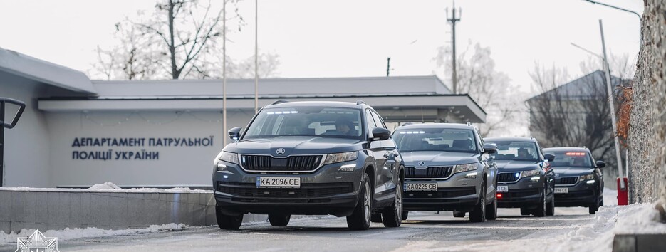 Появилось первое видео с полицейскими 
