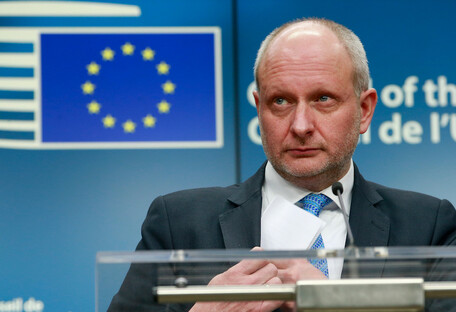 ЄС не панікує: дипломати співтовариства не збираються тікати з України