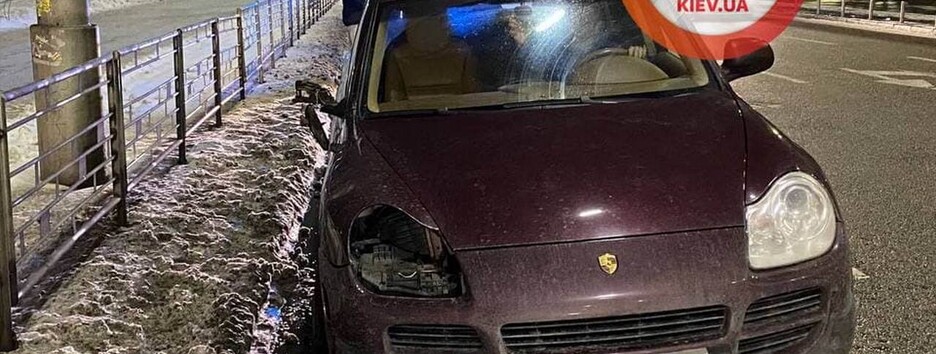 На камеру сняли момент ДТП с "гонщиком" на Porsche в Киеве