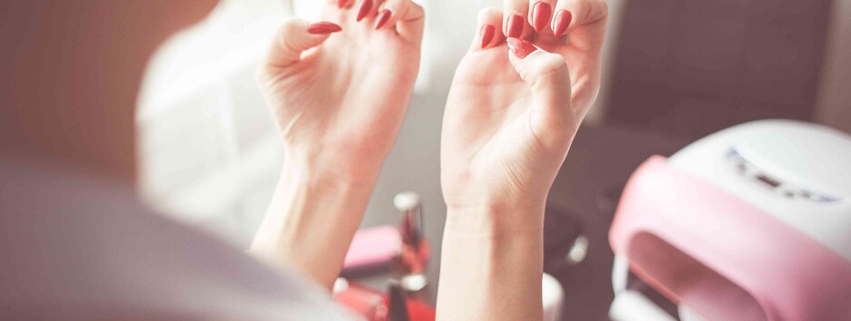 Лайфхаки для дівчат: як просто відновити нігті після гель-лаку