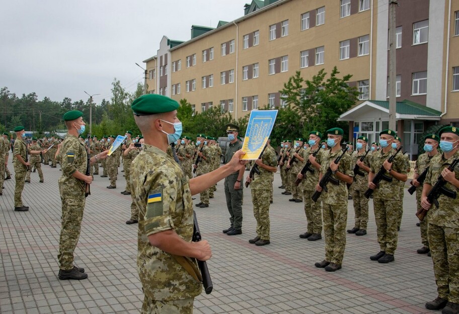 Призыв в Украине отменили или нет - что значит новый указ, который выдал Зеленский - фото 1
