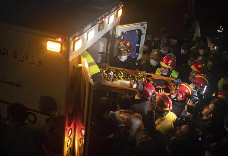 Спасение ребенка в Марокко – мальчик умер в колодце на шестой день спасательной операции – видео - фото 1