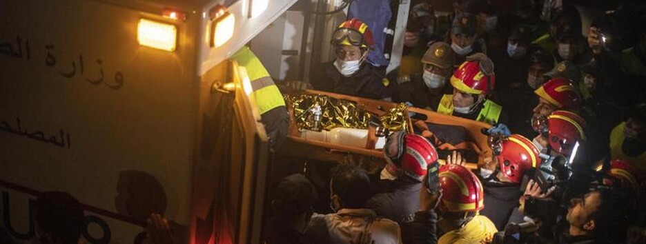 Дива не сталося: у Марокко помер хлопчик, якого п'ять днів намагалися витягнути з колодязя (відео)