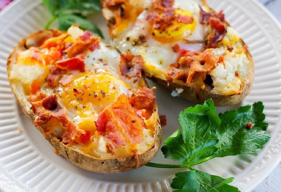 Фаршированная картошка с помидором и сыром - пошаговый рецепт с видео  - фото 1