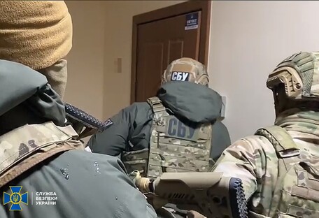 С РПГ и снайперским оружием: СБУ обезвредила группировку, которая захватила гособъект (фото)