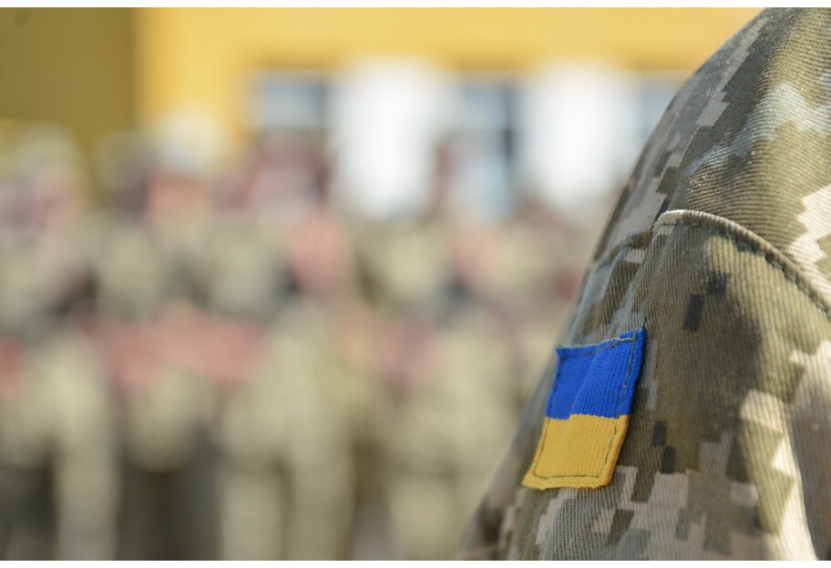 Мобилизация в Украине - на приедприятиях требуют обновить списики военнобязанных - фото 1