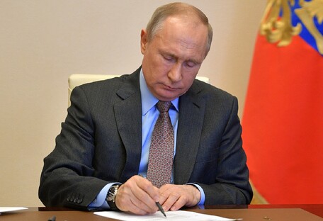Путін отримав формальний дозвіл на використання військ РФ за кордоном