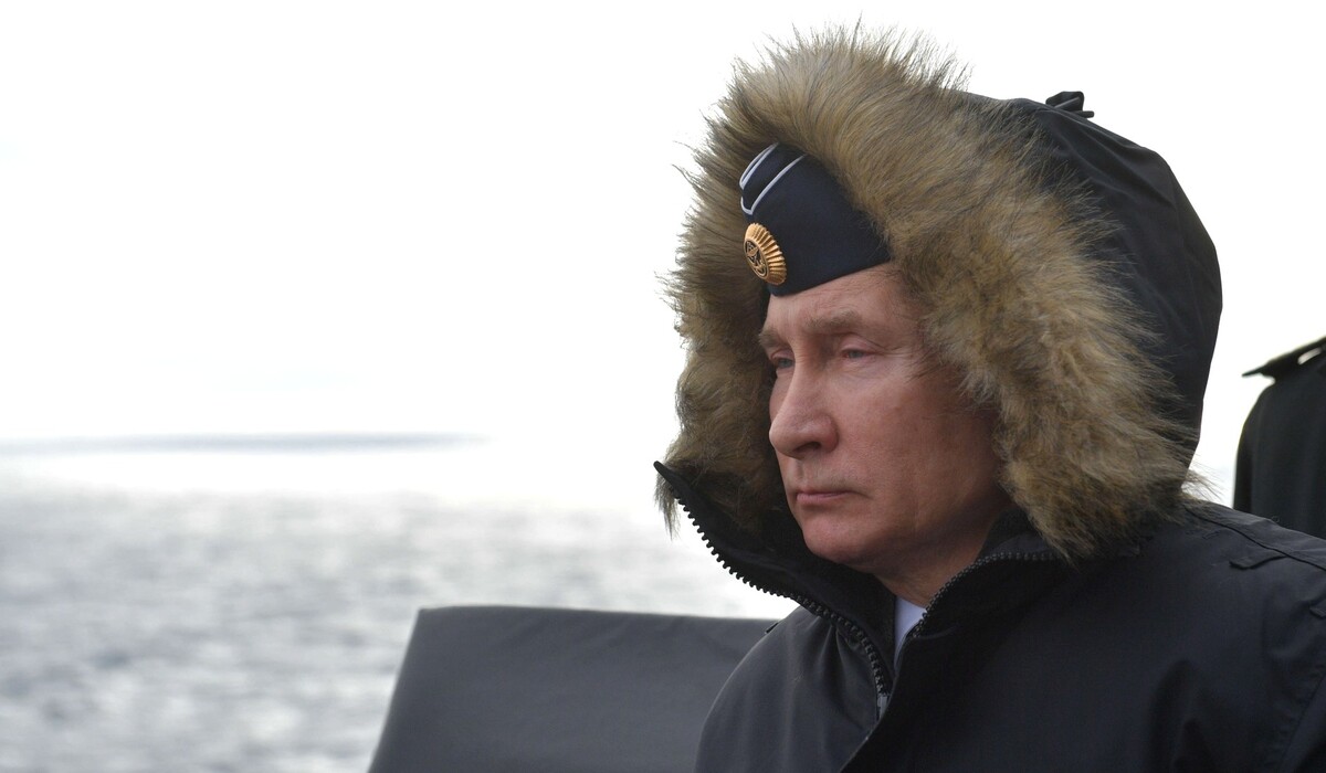Путин – это обезьяна с ядерной гранатой и Запад это понимает