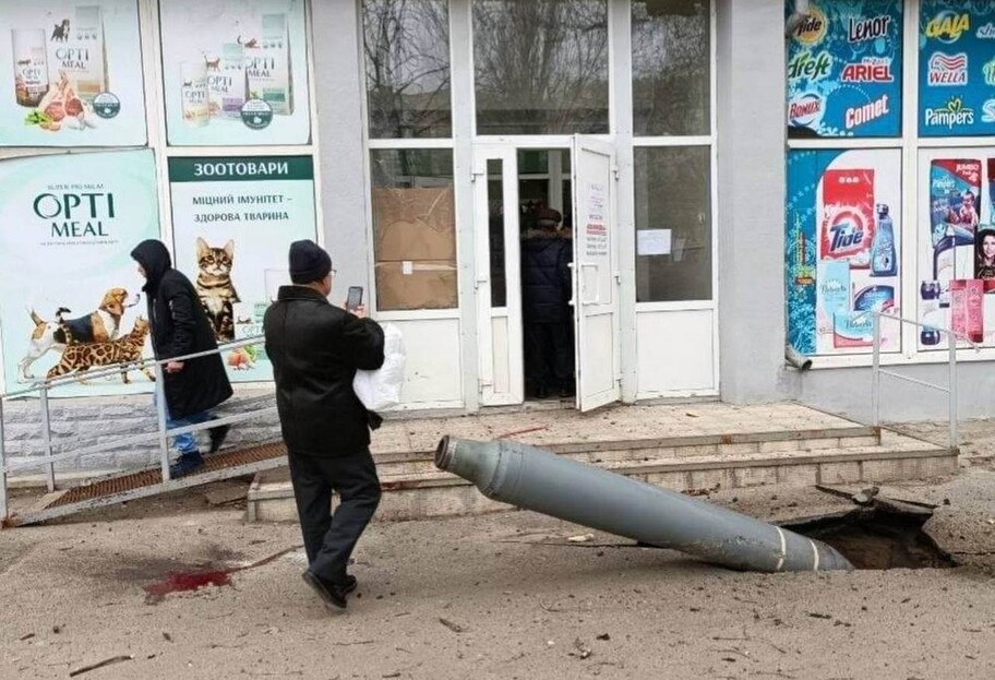 Обстрел Харькова 28 февраля - город попал под удар Градов - фото - фото 1